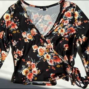 Floral Tie 3/4 Sleeve Top